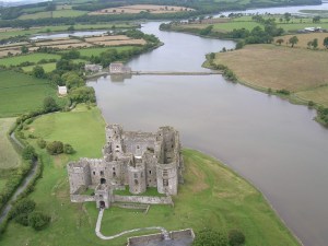 aeropic_20040721_carew_castle_2_w800